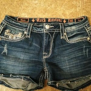 Womens Rock Revival shorts size 30 (9/10)